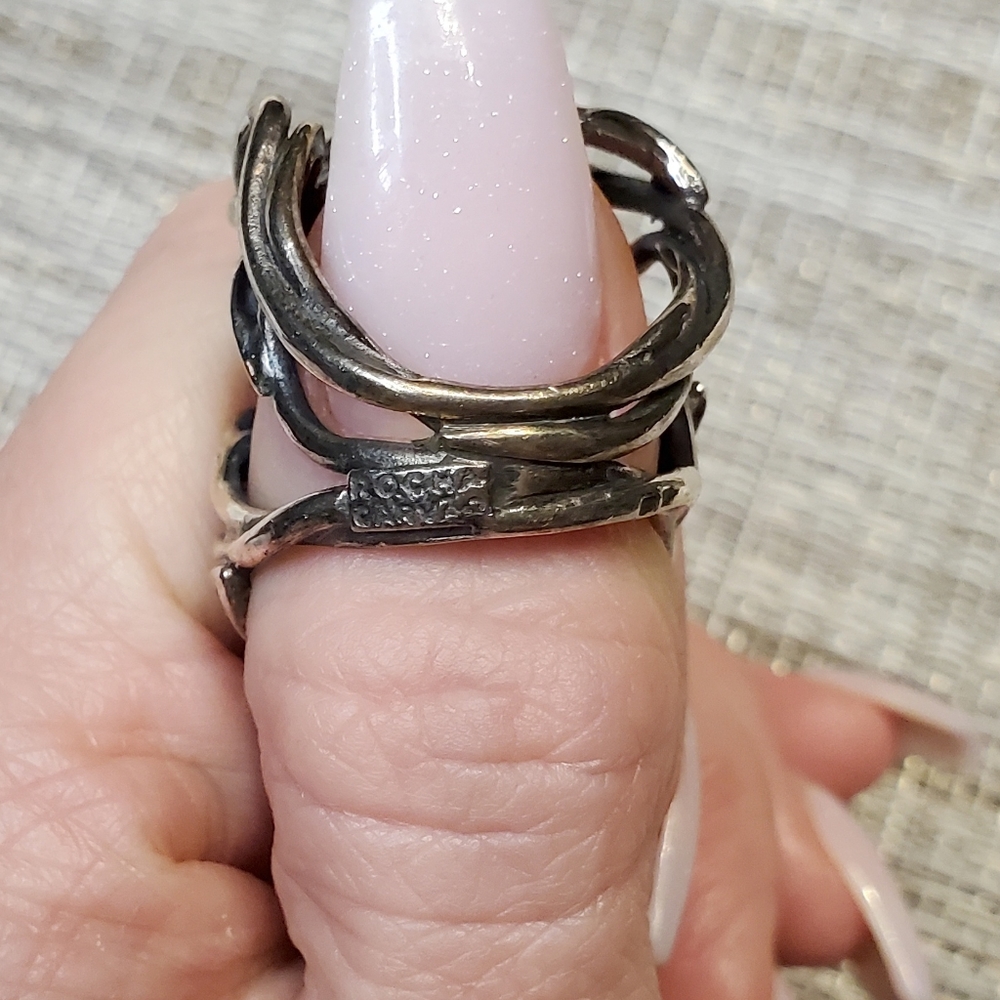 Statement Ring With Irregular Pearl Stone - image 4